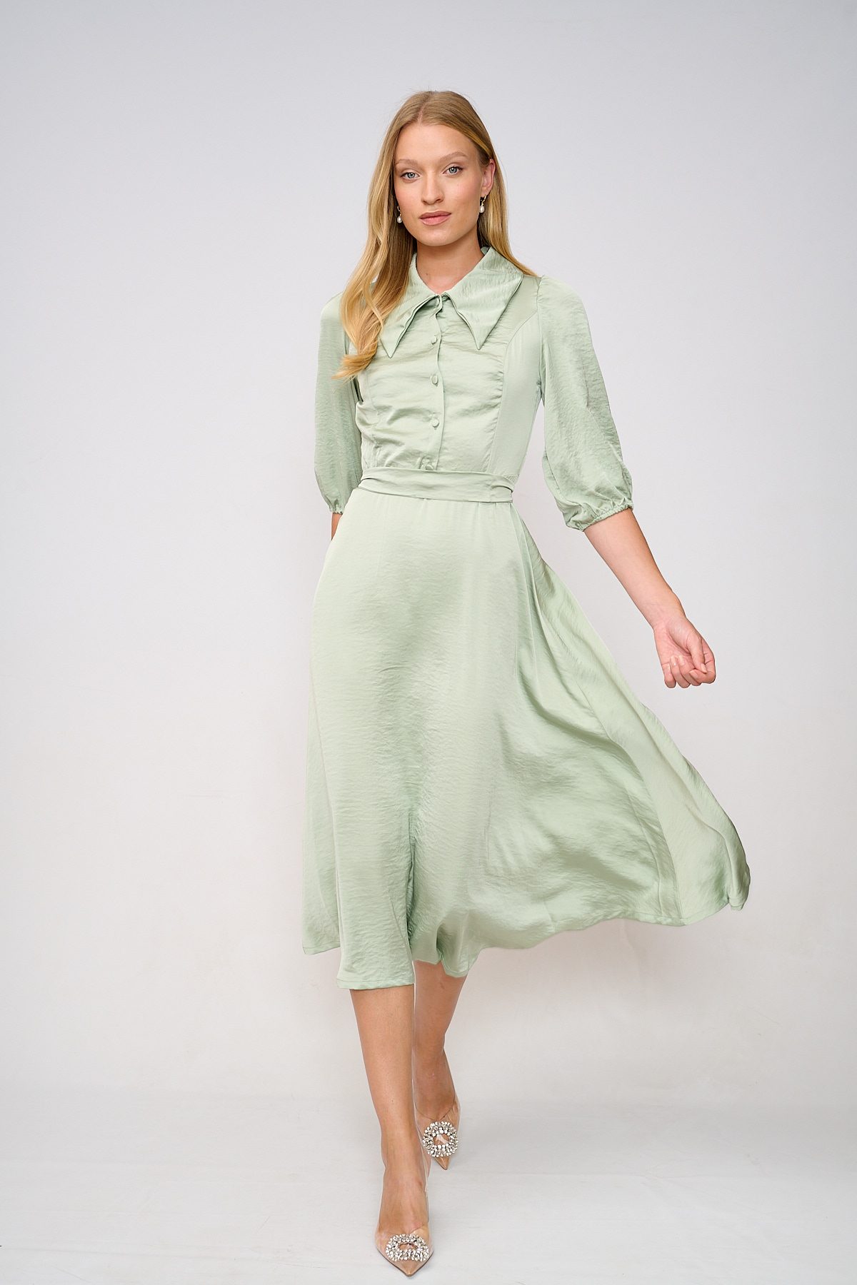 שמלת וינטג' – דגם מודולרי ירוק