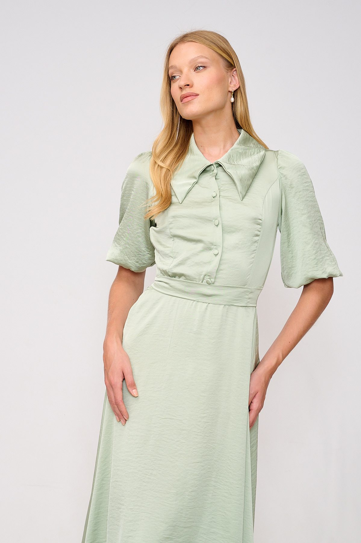 שמלת וינטג' – דגם מודולרי ירוק